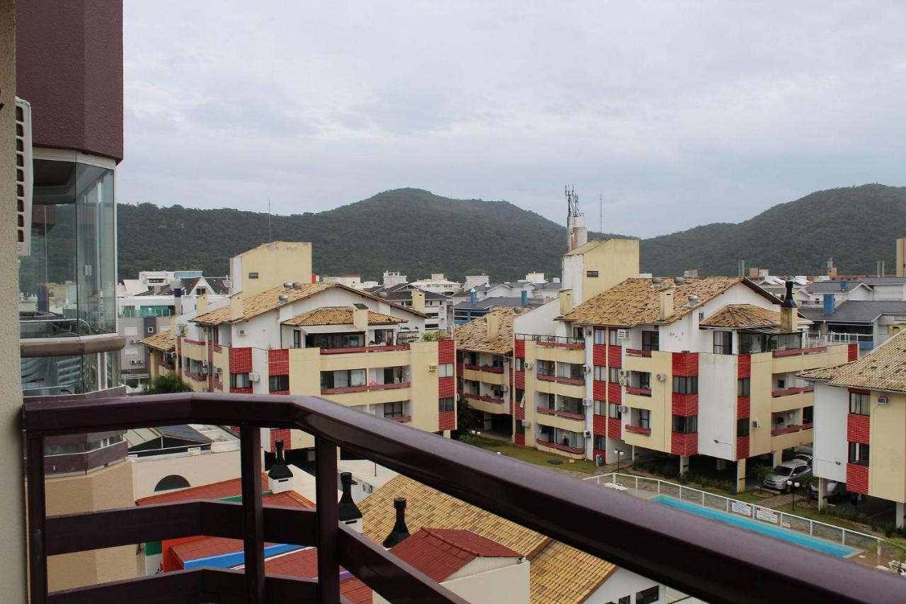 Apartamento Com Vista Do Mar Em Residencial Com Piscina Appartement Florianópolis Buitenkant foto